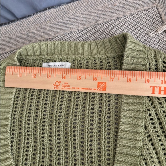 American Eagle Women’s S/P Green Knit Button Up Cardigan Sweater NWOT - Picture 11 of 12